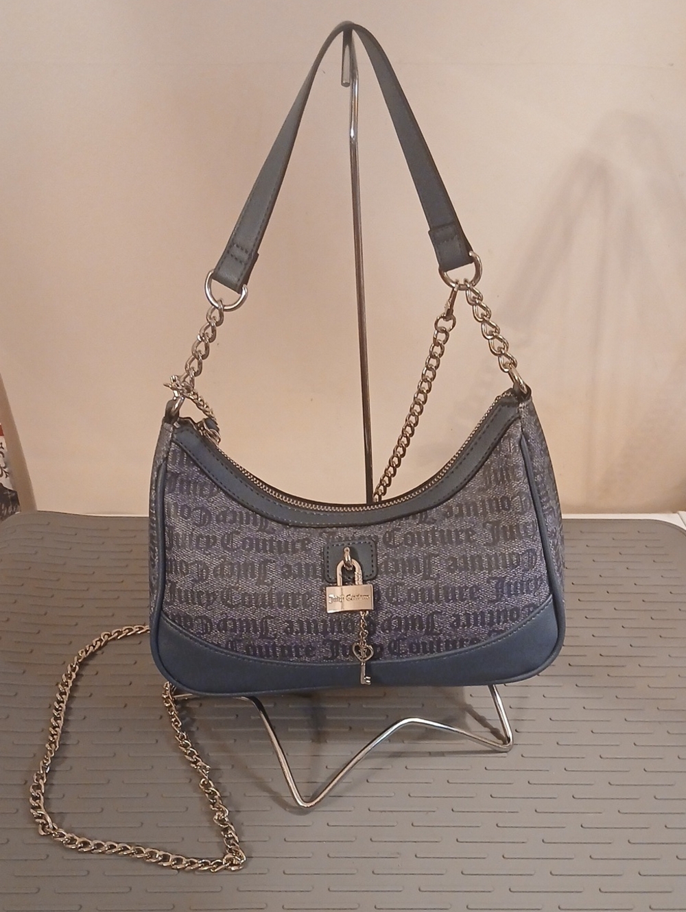 Juicy Couture Top Notch Cres Ycent Hobo Shoulder Bag Gray Monogram Like New